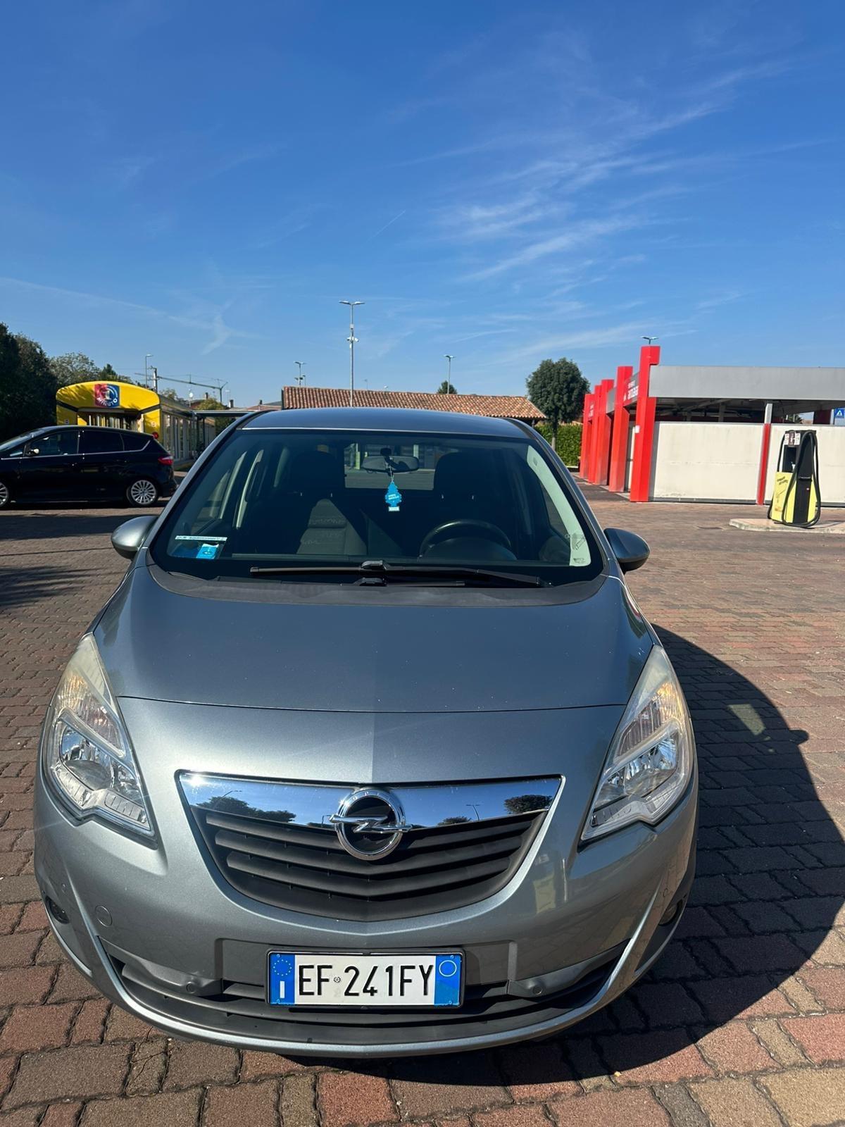 Opel Meriva 1.4 gpl 2010 NEOPATENTATI