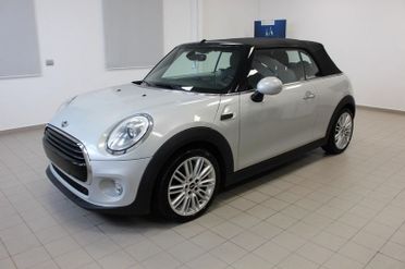 MINI Mini 1.5 Cooper D Cabrio
