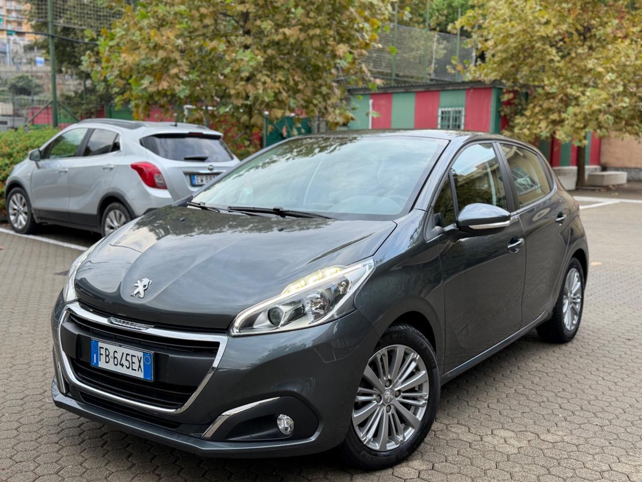 Peugeot 208 1.4hdi 75cv Diesel - euro6 - 2016
