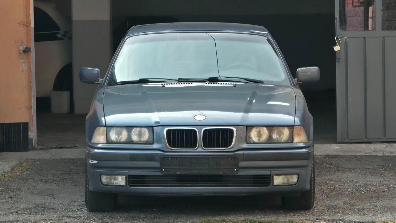 Bmw 318i Coupé