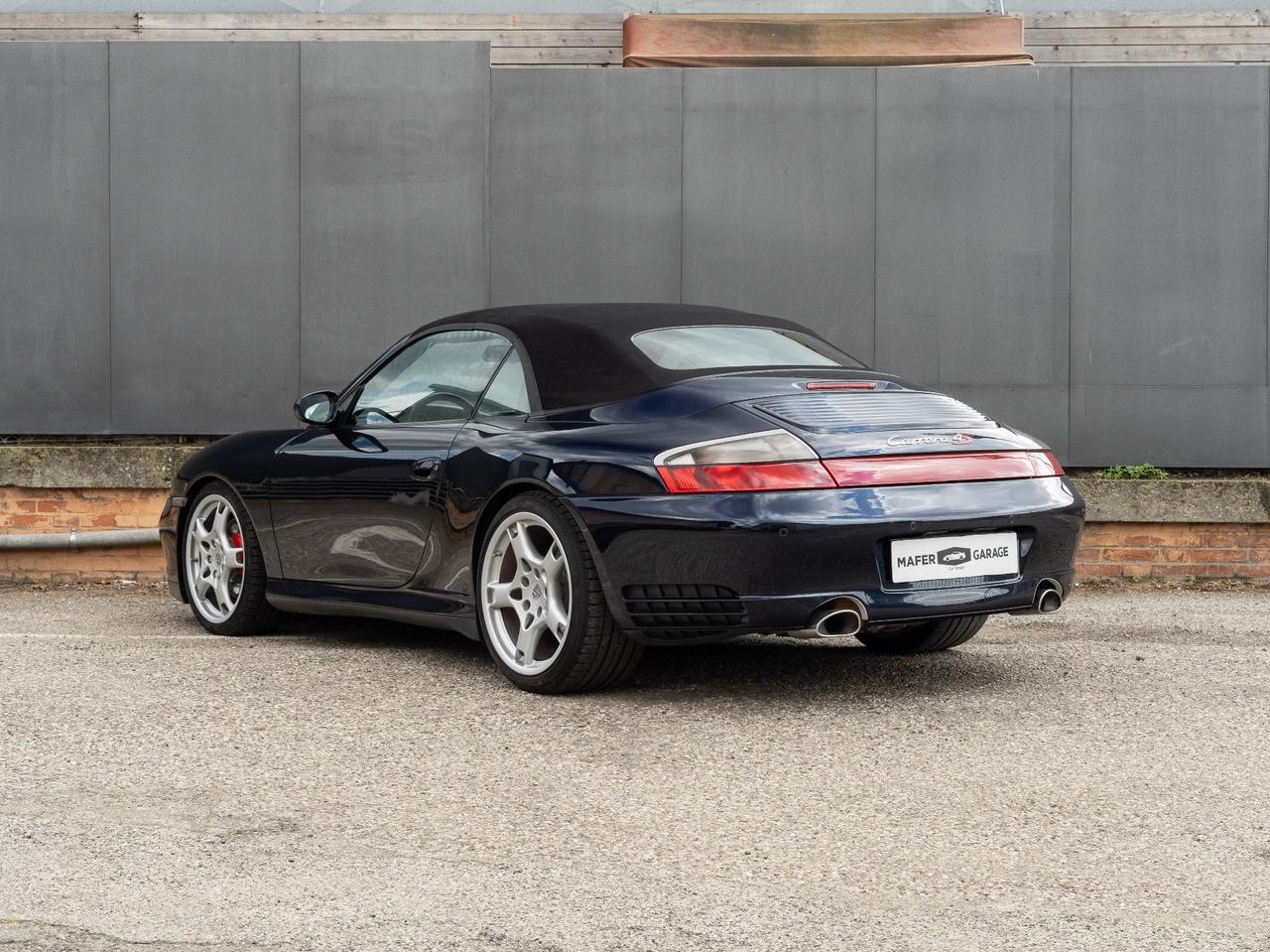 Porsche 911 Carrera 4S Cabriolet