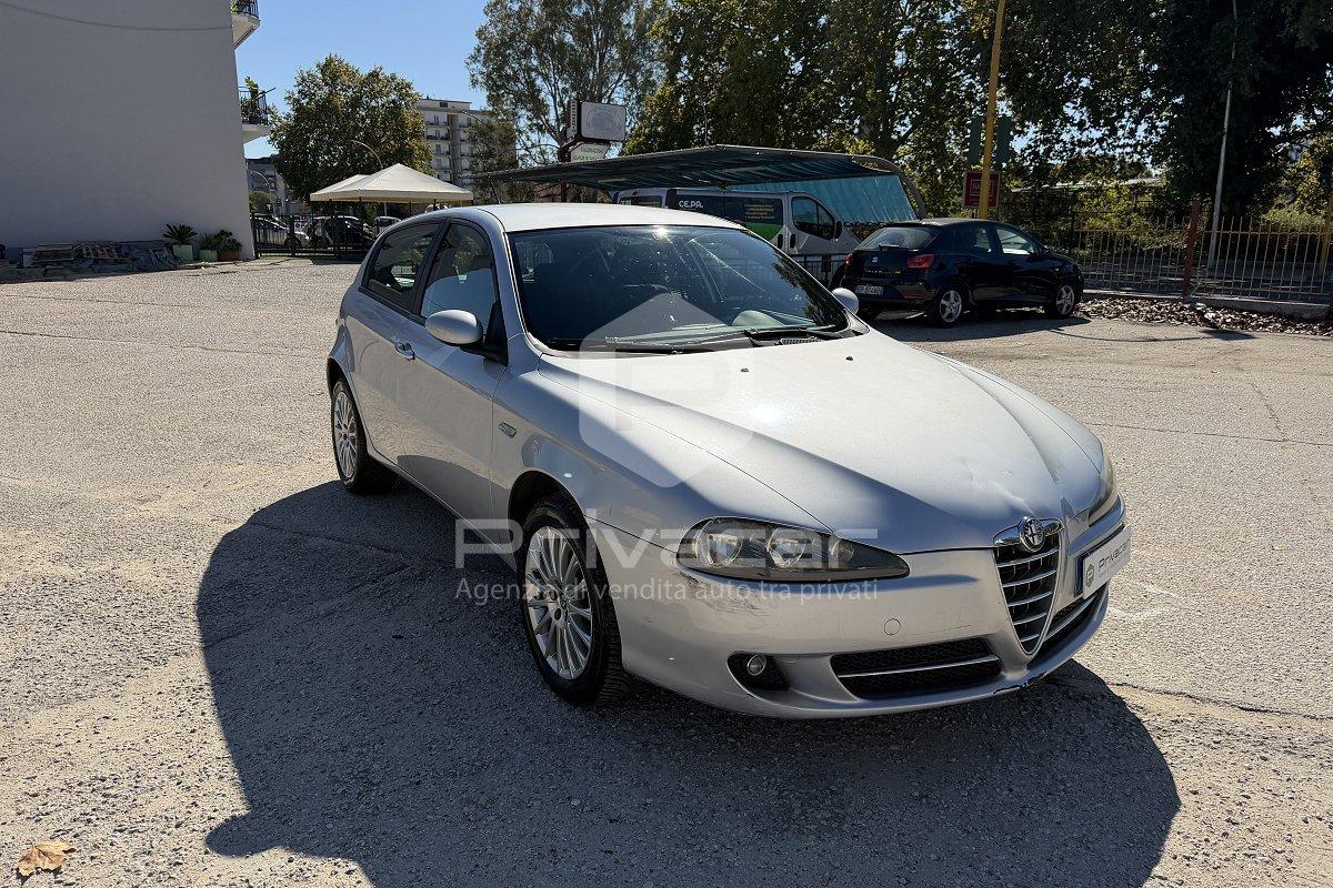 ALFA ROMEO 147 1.9 JTD (120) 5 porte Moving