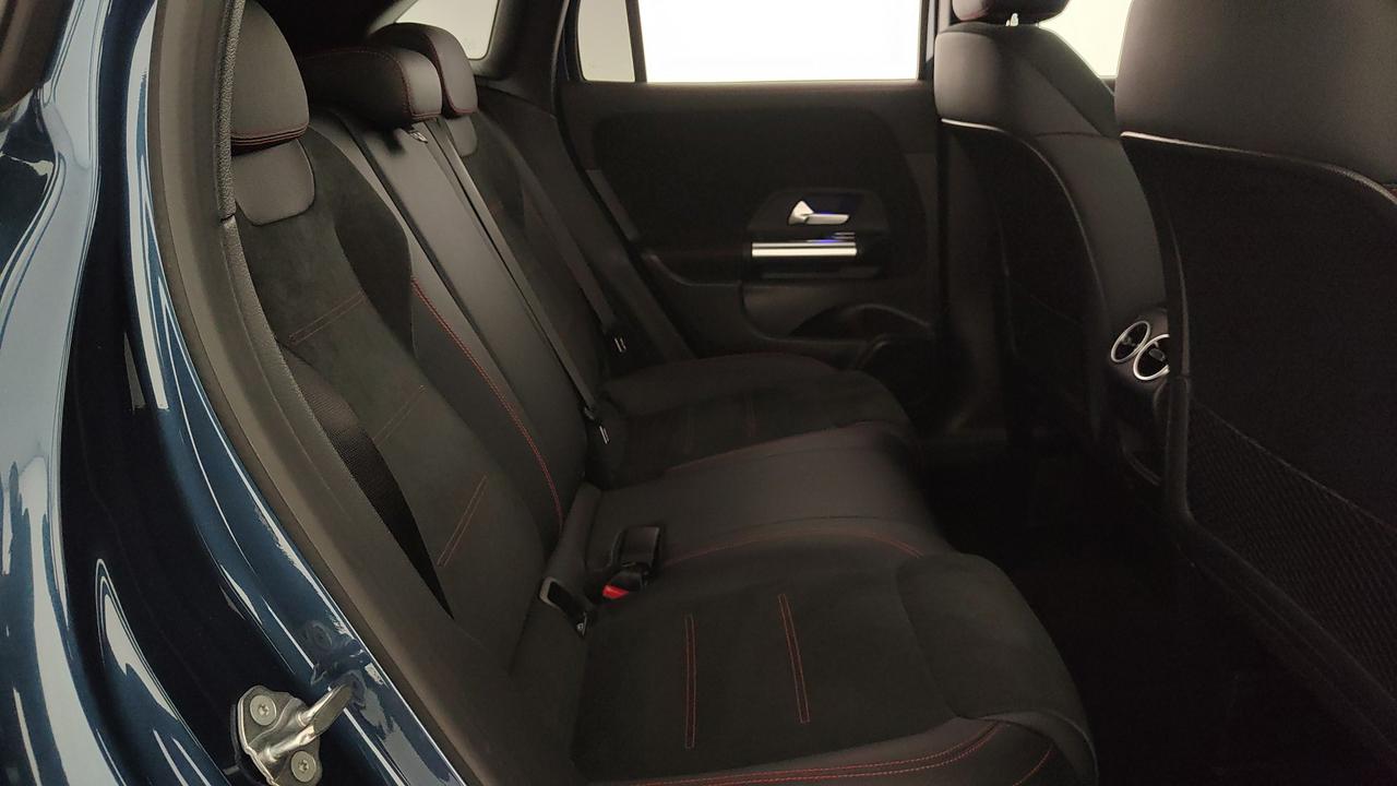 Mercedes-Benz GLA 250 Premium auto