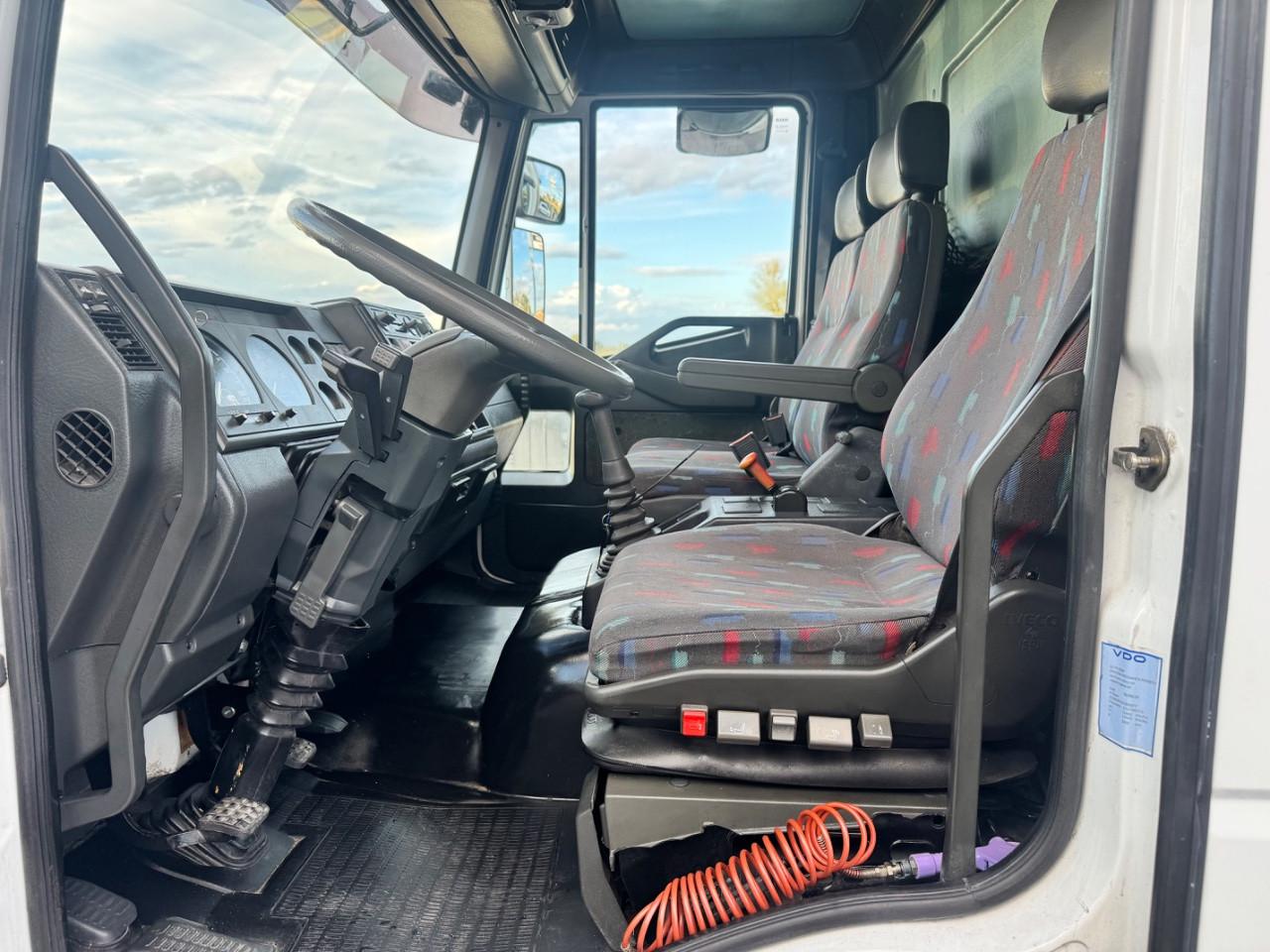 Iveco EUROCARGO 70Q SPONDA PEDANA IDRAULICA+PORTA LATERALE-6 CILINDRI-PORTATA 1800 KG