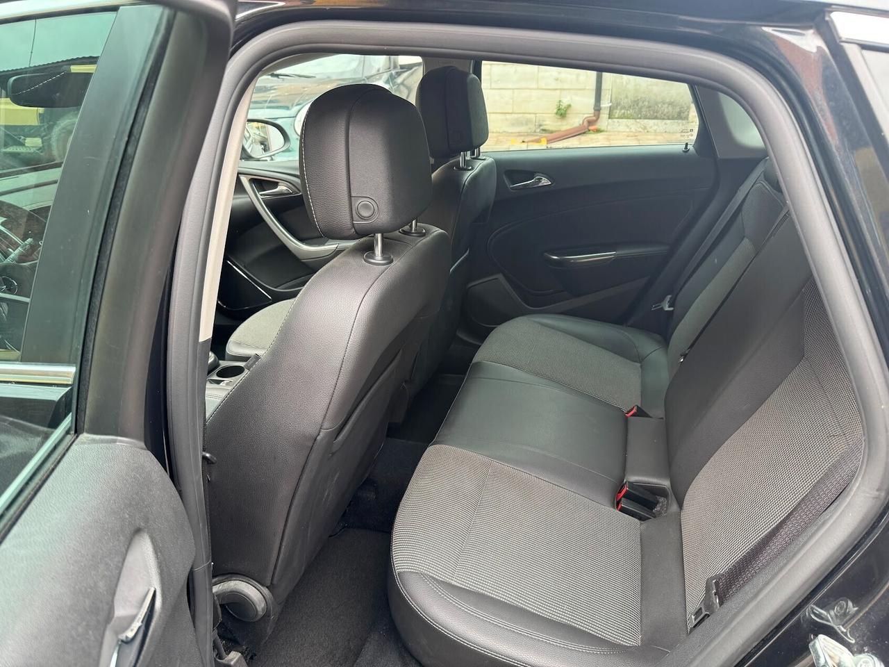 Opel Astra 1.4 140CV GPL unico proprietario