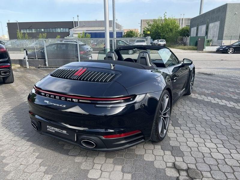 Porsche 911 Carrera 4S Cabriolet