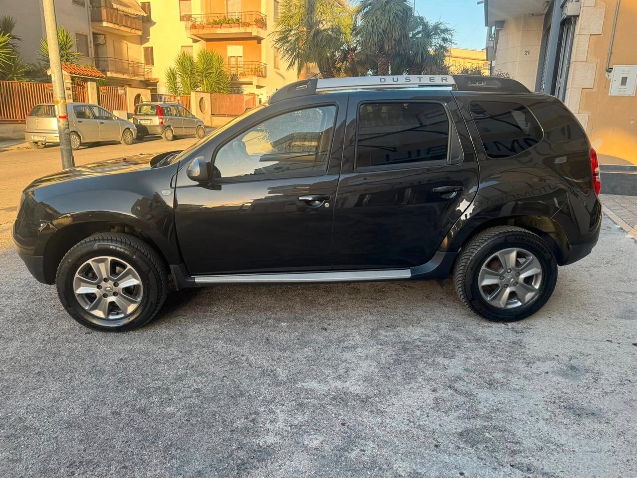 DACIA DUSTER 1.5 DCI 110 CV. 4X2 LAUREATE GANCIO TRAINO