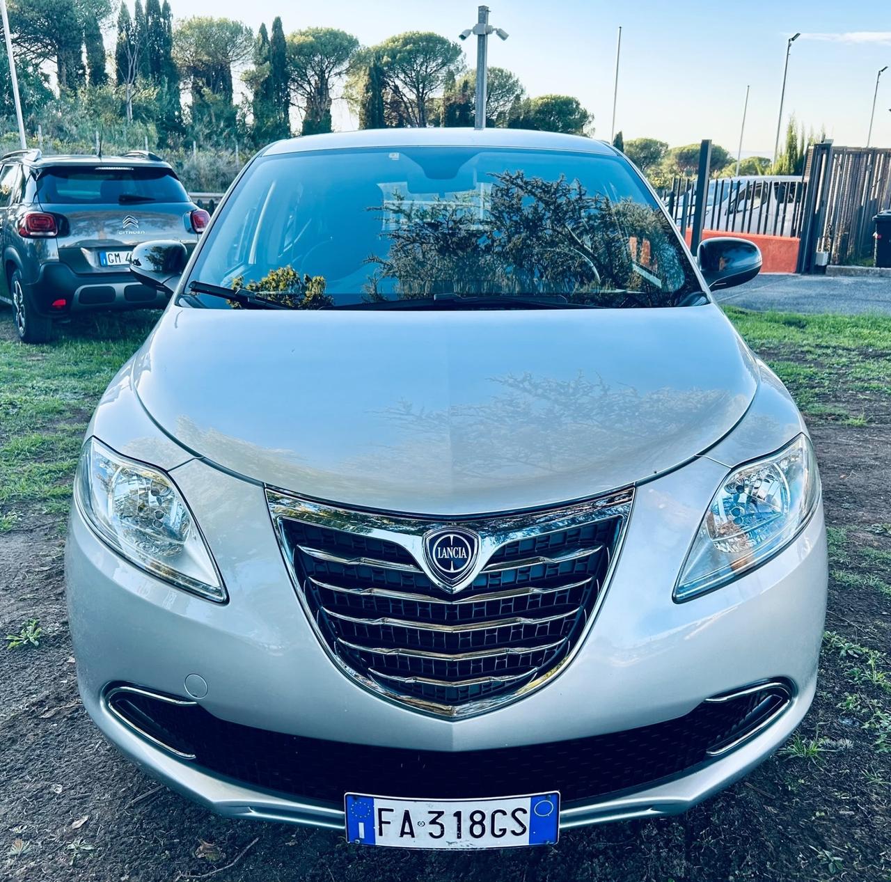 Lancia Ypsilon 1.2 5 porte Gold !!km70.000!!
