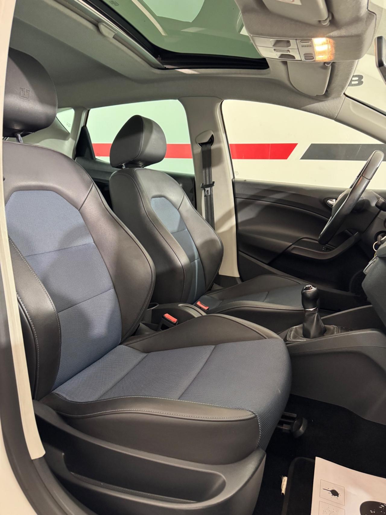 Seat Ibiza 1.4 TDI 75 CV CR 5p. Style TETTO APRIBILE - NEOPATENTATI - APPLE CARPLAY E ANDROID AUTO