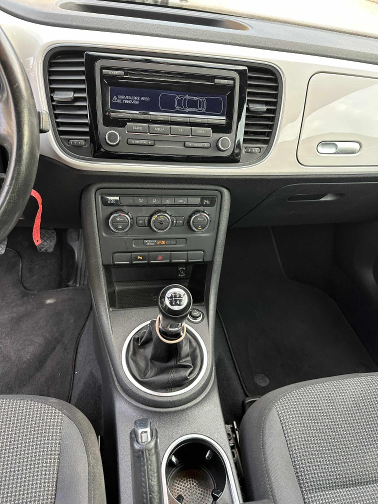 Volkswagen MAGGIOLINO BEETLE 1.6 TDI VINTAGE KMCERT