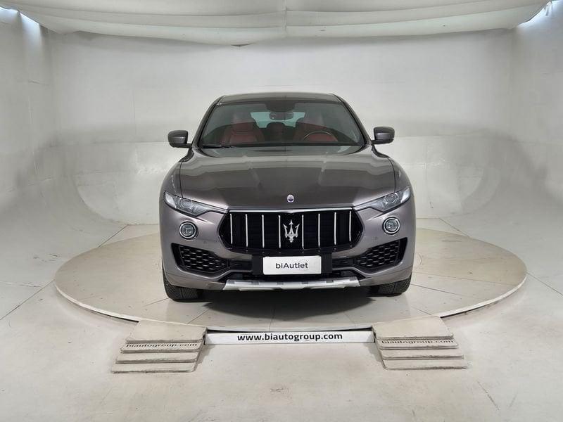 Maserati Levante Diesel 3.0 V6 250cv auto