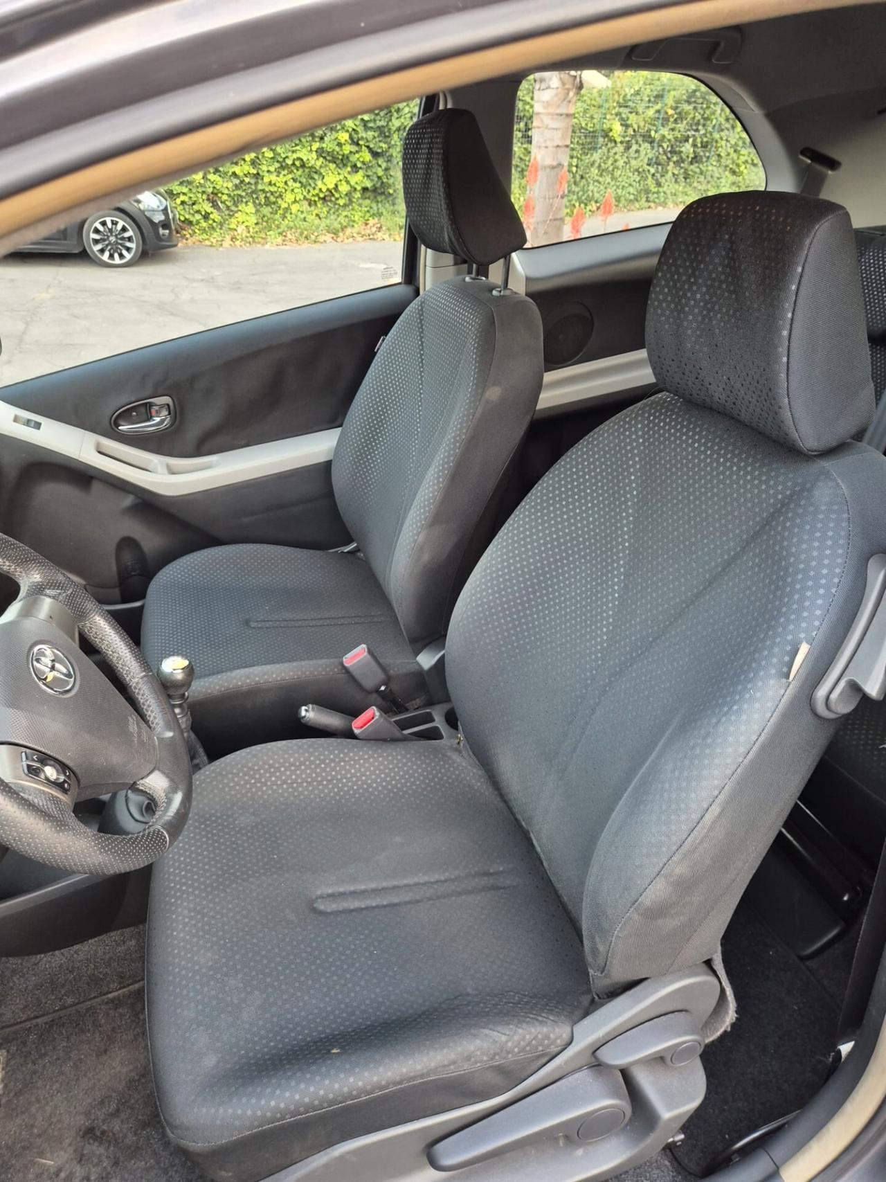 Toyota Yaris 1.4 D-4D DPF 3 porte M-MT Sol