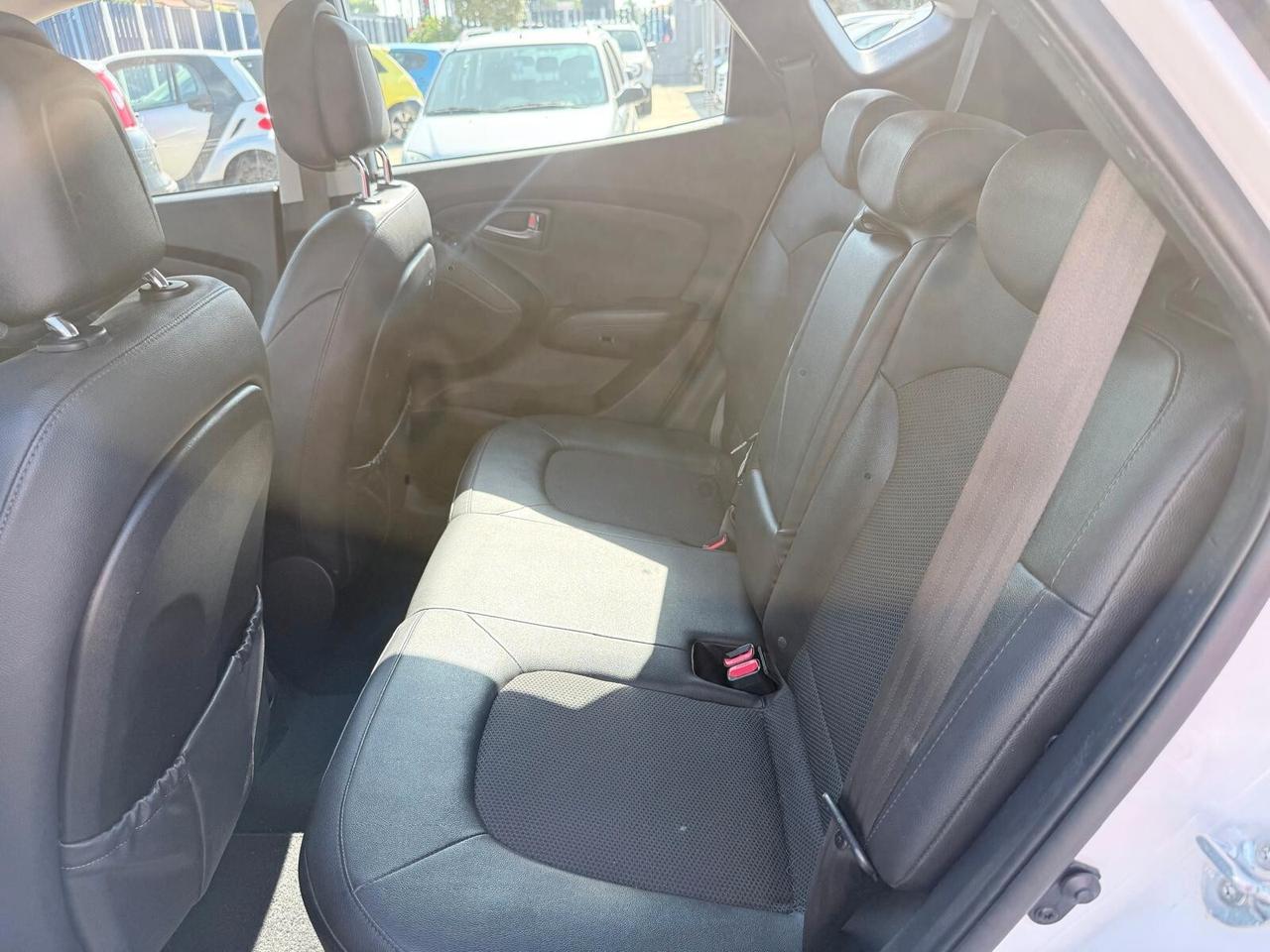 Hyundai iX35 1.7 CRDi 2WD Xpossible