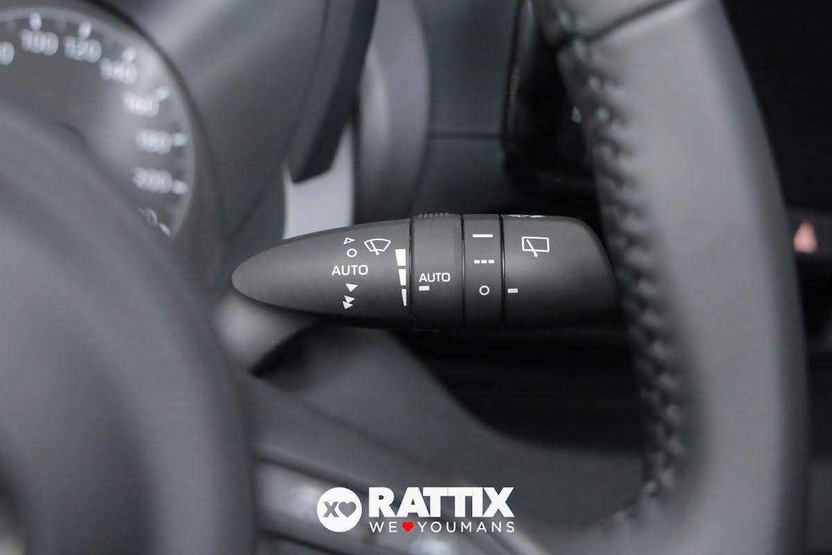 Toyota Yaris 1.5 Hybrid Active + Business Pack