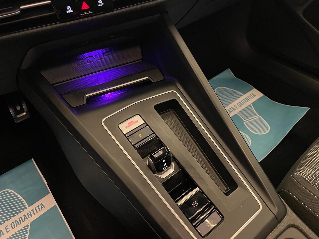 Volkswagen Golf GTD 2.0 TDI DSG 200CV