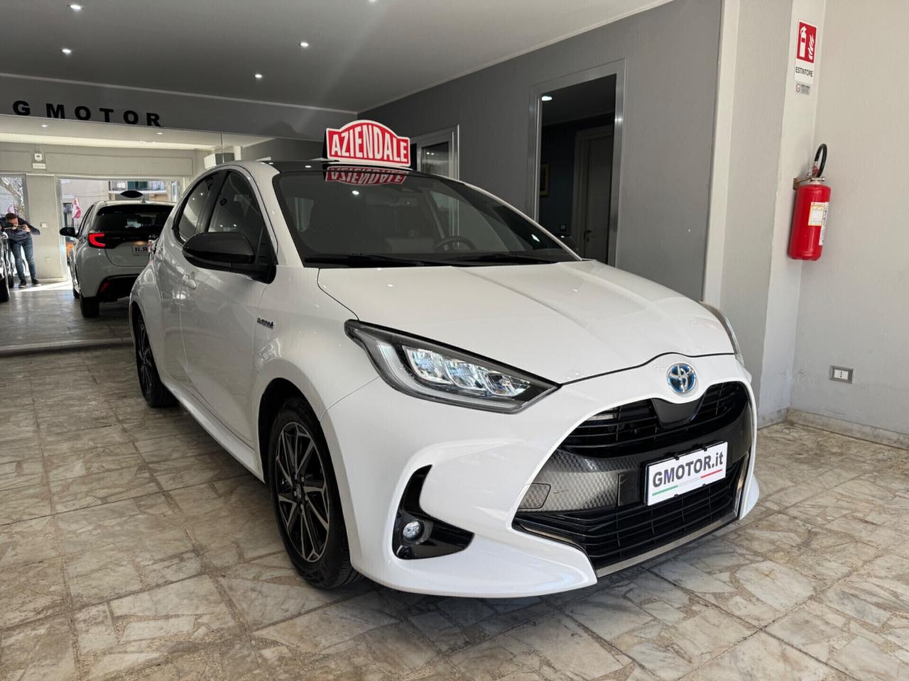 Toyota Yaris 1.5 Hybrid Lounge Aziendale