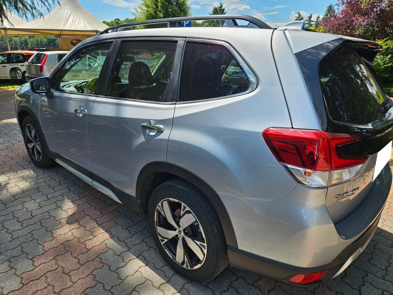 Subaru Forester 2.0 e-Boxer MHEV CVT Lineartronic Premium - GANCIO TRAINO