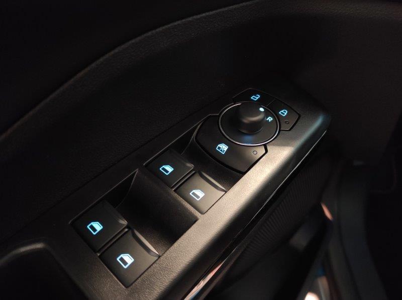 FORD Puma '19-> - Puma 1.0 EcoBoost Hybrid 125 CV S&S aut. ST-Line