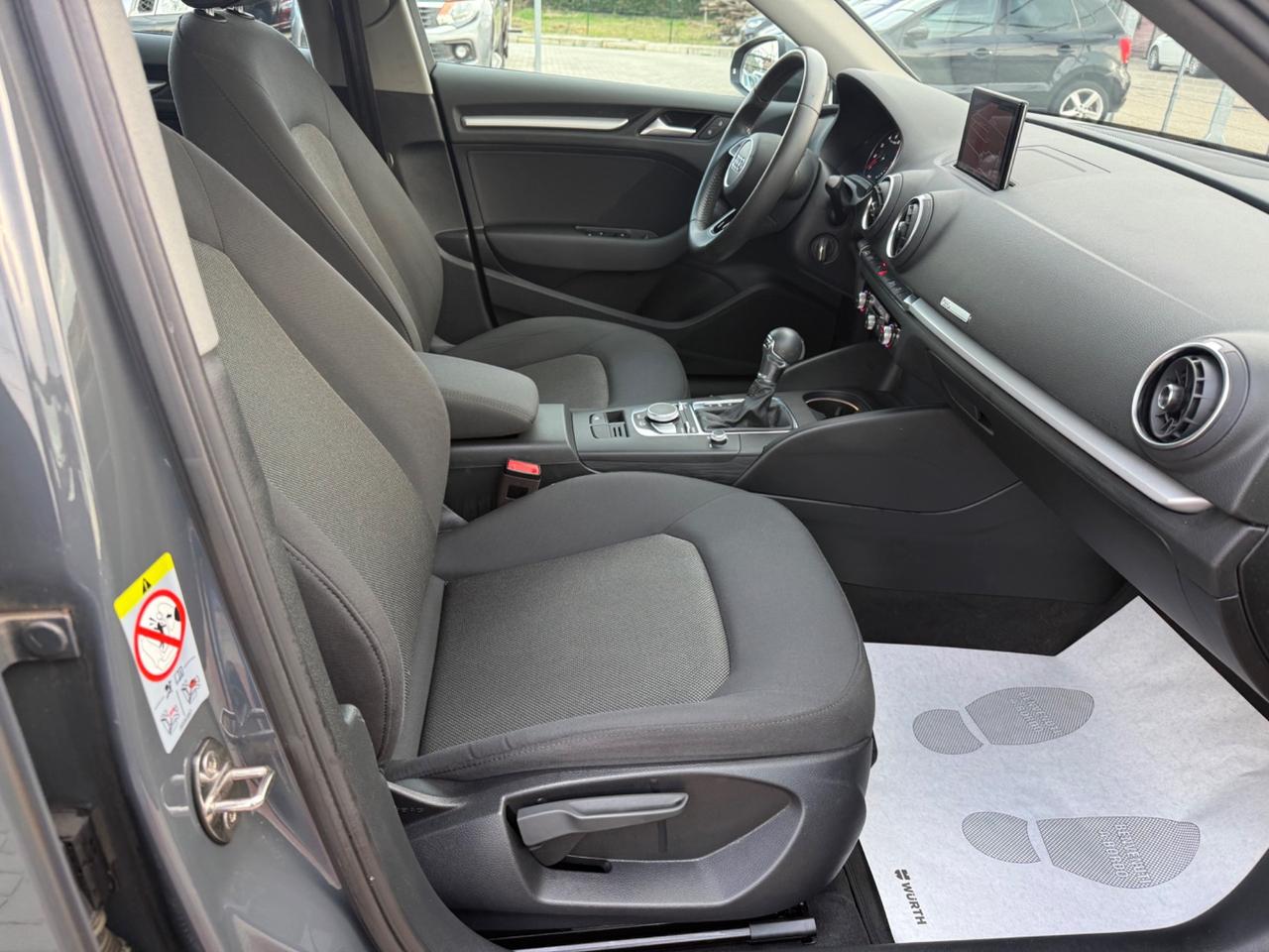 Audi A3 SPB 1.0 TFSI S tronic Sport 44000KM