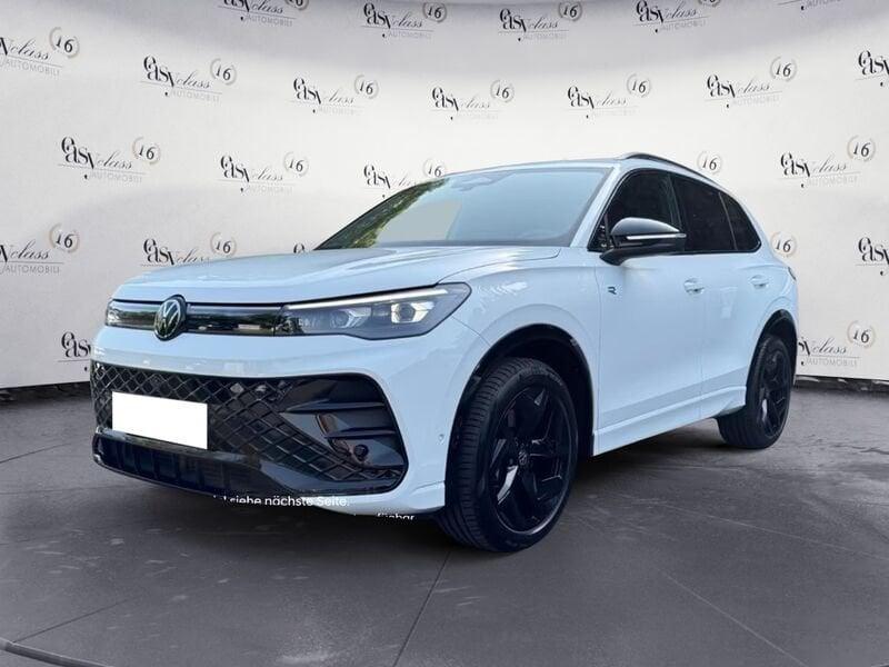 Volkswagen Tiguan Tiguan 2.0 TDI 150 CV DSG R-Line Gancio 19" Camera 360°