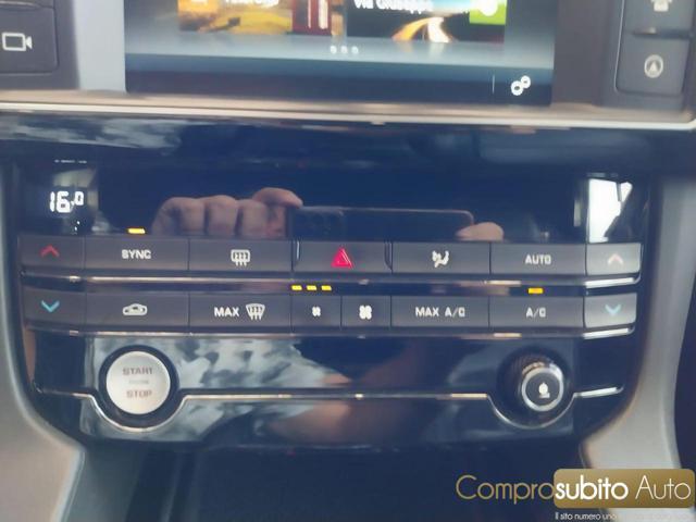 JAGUAR F-Pace 2.0 D 180 CV AWD aut. Portfolio