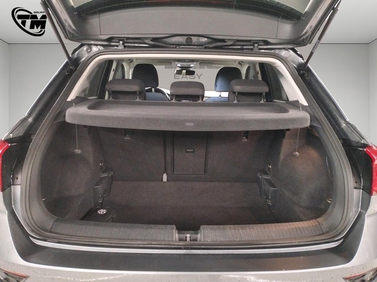 Volkswagen T-Roc 1.0 tsi Style 110cv - NEOPATENTATI