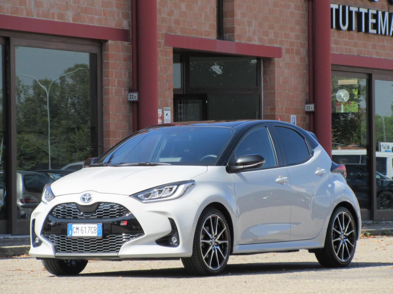 Toyota Yaris 1.5h GR Sport