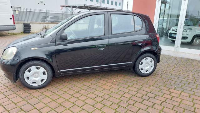 TOYOTA Yaris 1.0i 16V cat 5 porte '03 140.000 Km