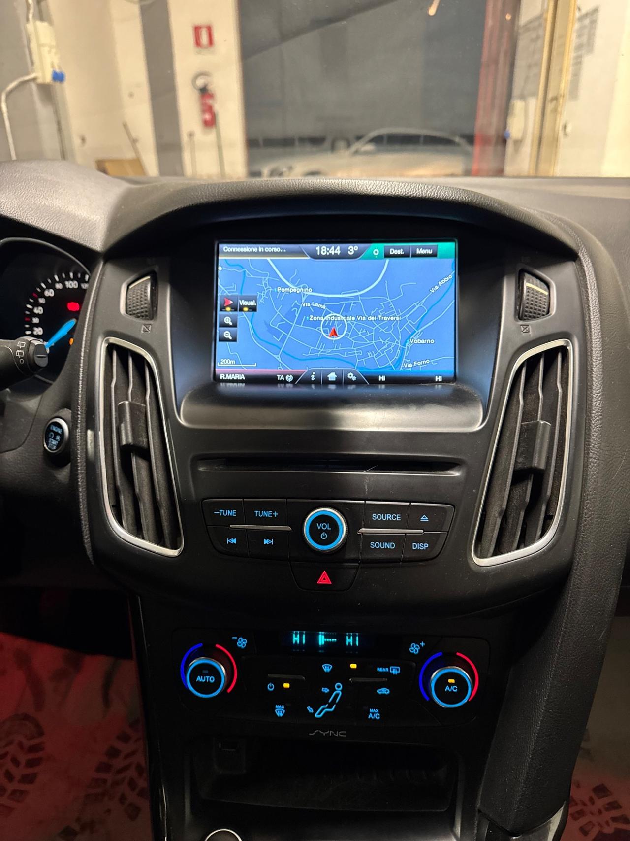 Ford Focus 1.5 TDCi 120 CV Start&Stop Powershift Titanium