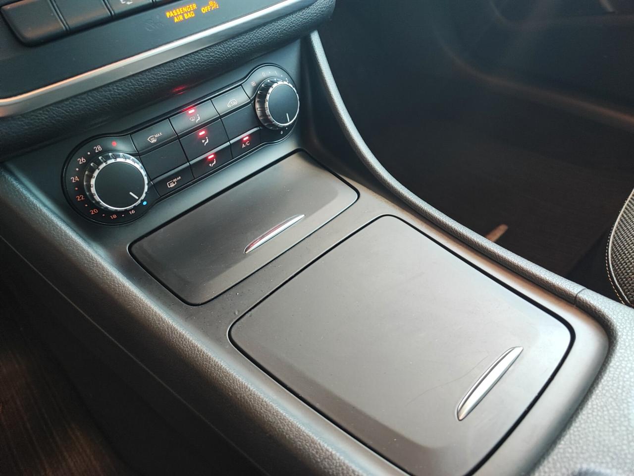 Mercedes-benz GLA 200 CDI Automatic Premium