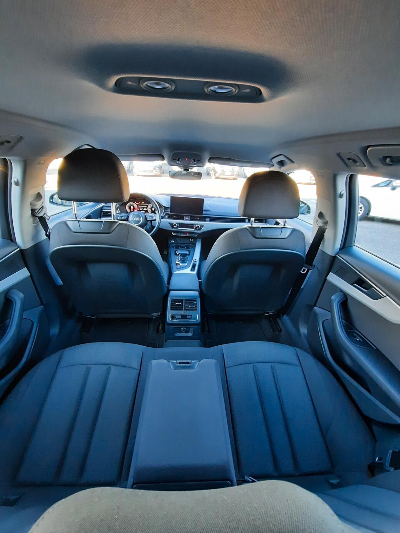 Audi A4 Avant 35 TDI S tronic Sport cokpit radar