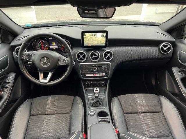 MERCEDES-BENZ A 180 d Sport Tetto