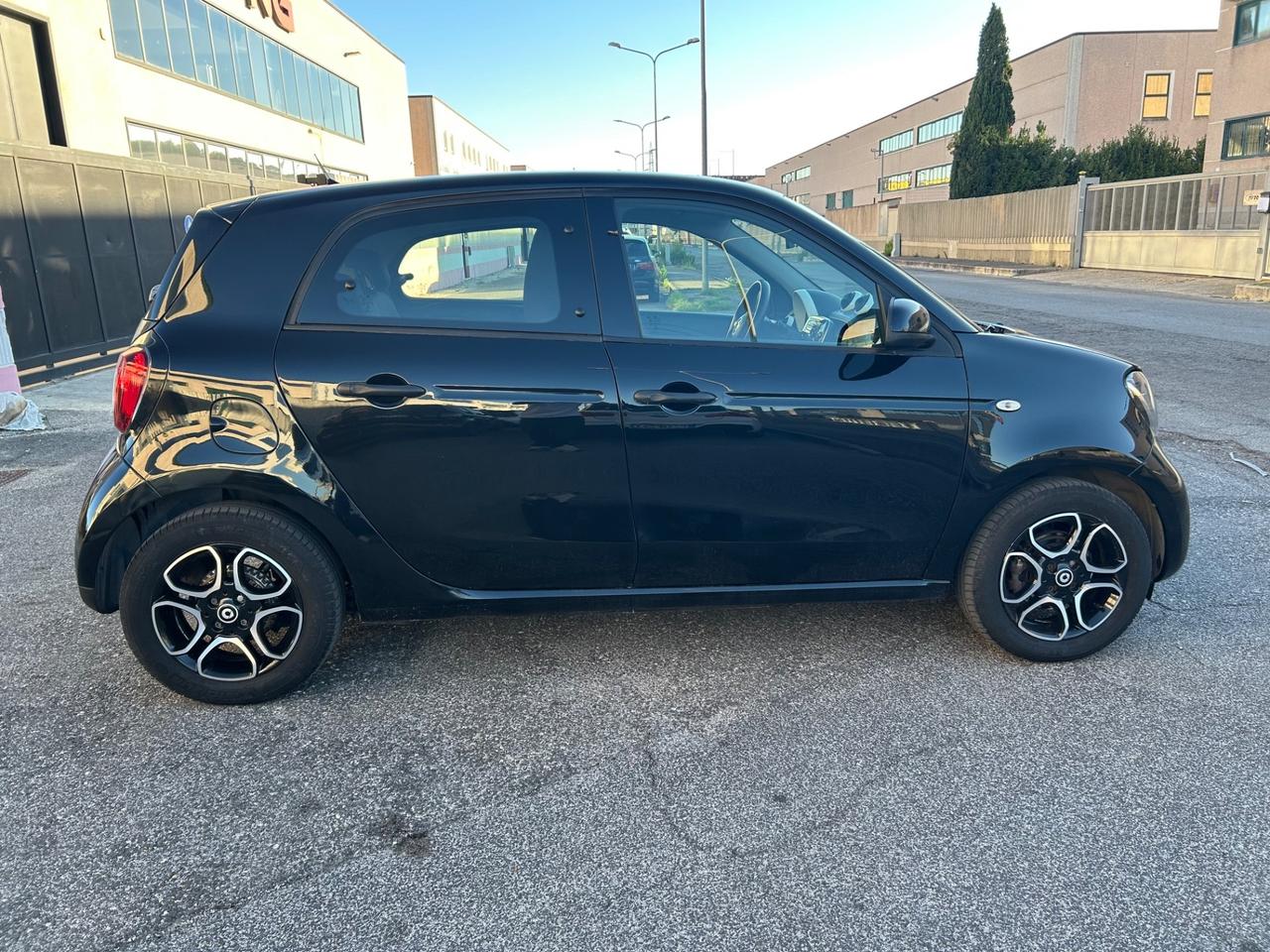 Smart ForFour 70 1.0 Prime