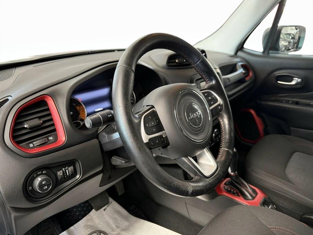 Jeep Renegade 2.0 Multijet Trailhawk 4WD DDCT