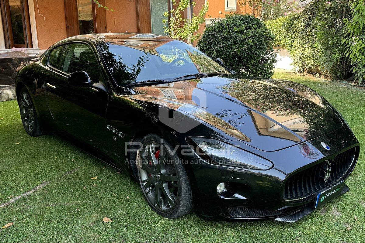 MASERATI GranTurismo 4.7 V8 S