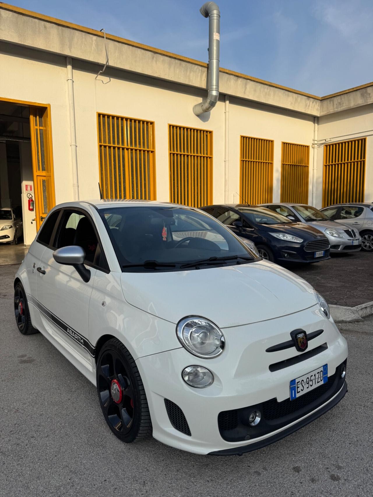 Abarth 595 1.4 Turbo T-Jet 160 CV Competizione