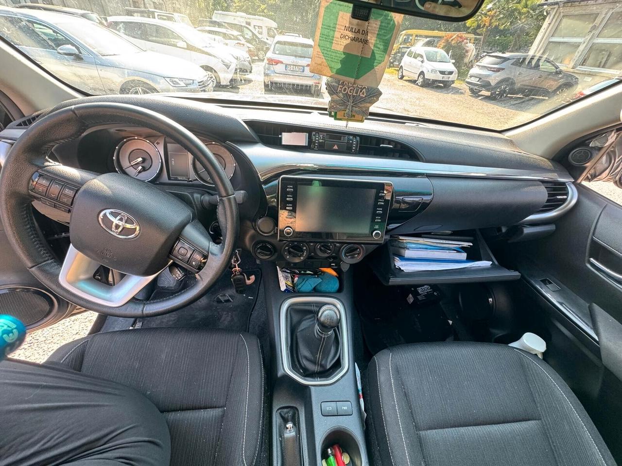 Toyota Hilux 2.4 D-4D 4WD 4 porte Double Cab Executive