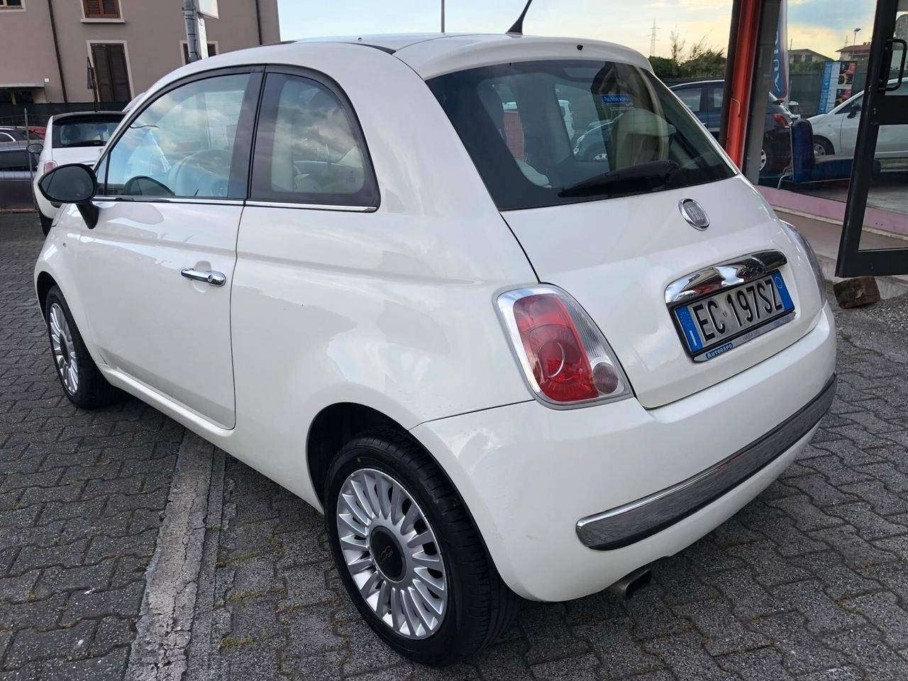 Fiat 500 1.2 Lounge ADATTA X NEOPATENTATI GARANZIA EUROPEA 12 MESI ESTENDIBILE FINO A 36 MESI