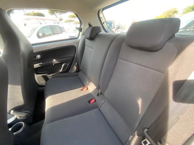 Volkswagen up! 1.0 5p. move up!