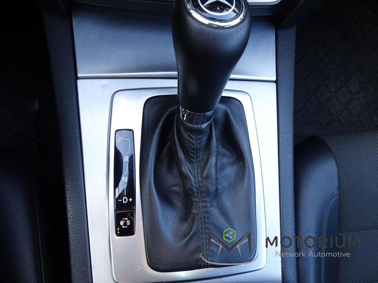 Mercedes-Benz E 220 CDI Coupé BlueEFFICIENCY Avantgarde