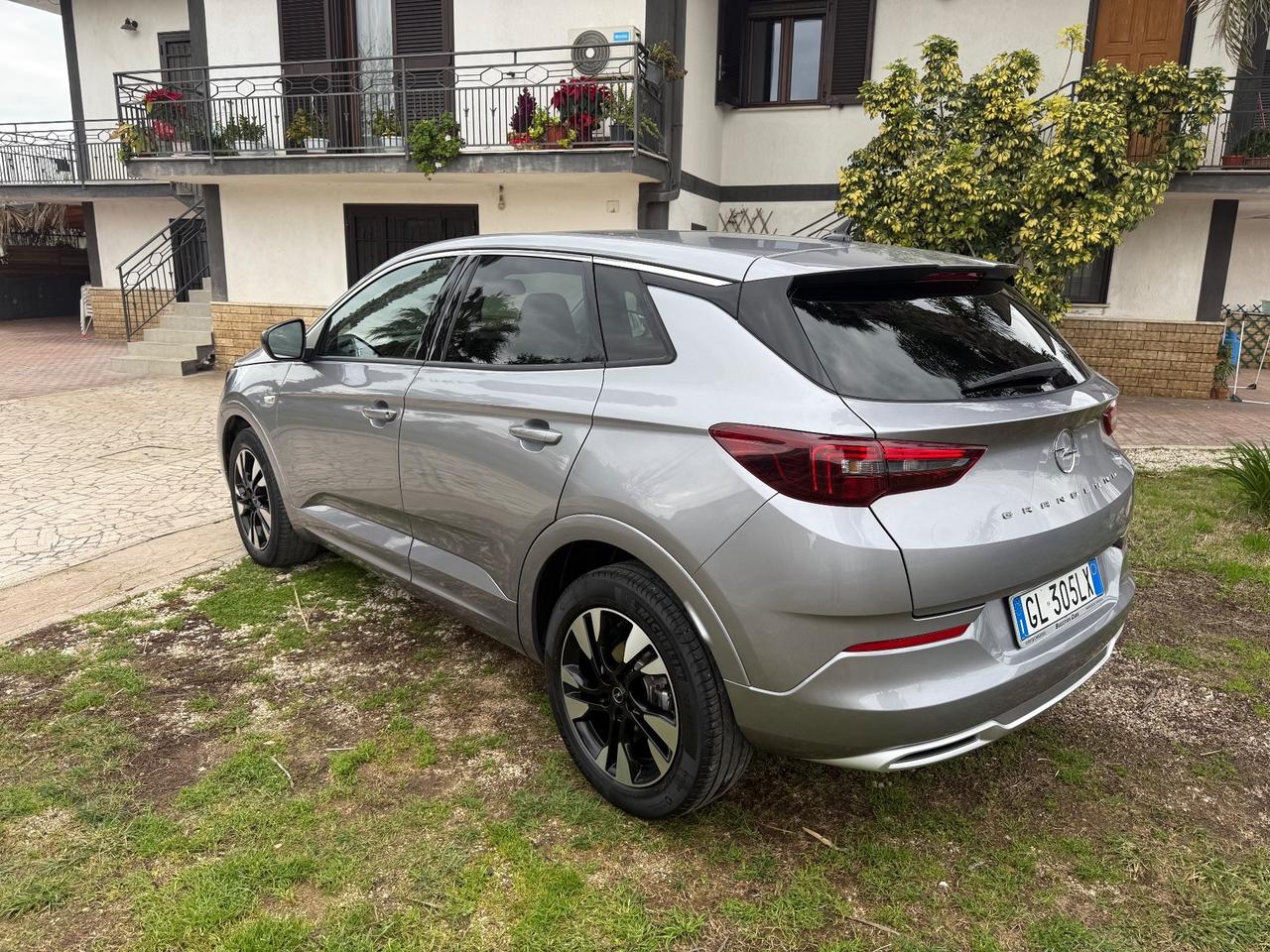 Opel Grandland 1.5 diesel Ecotec aut. Business Elegance