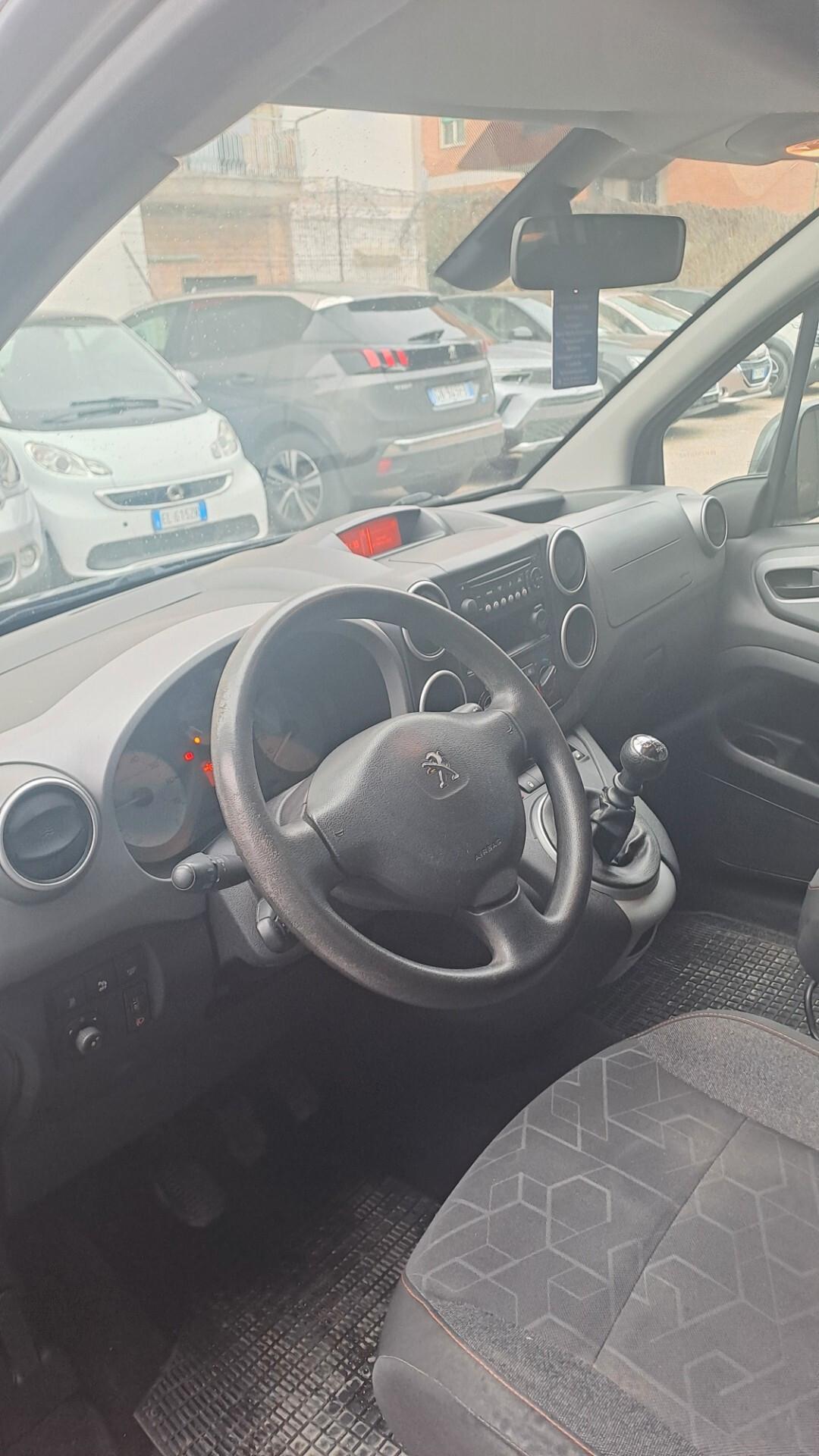 Peugeot Partner Tepee 1.6 BlueHDi 120cv