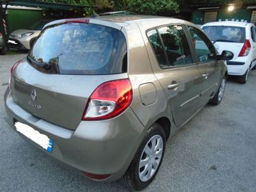 Renault Clio 1.2 16v Dynamique 5p