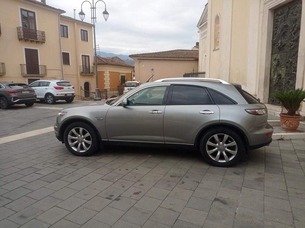 Infiniti FX Fx45 Motore Nuovo