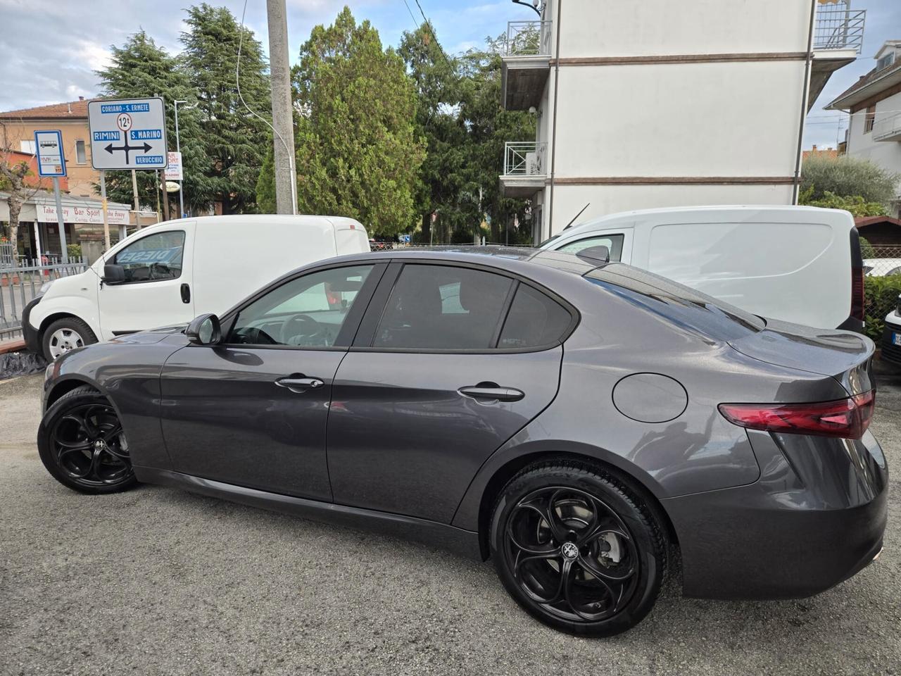 ALFA ROMEO GIULIA EXECUTIVE AT8 2.2 150 cv DIESEL -PROMO OTTOBRE GA FIN&SAFE-