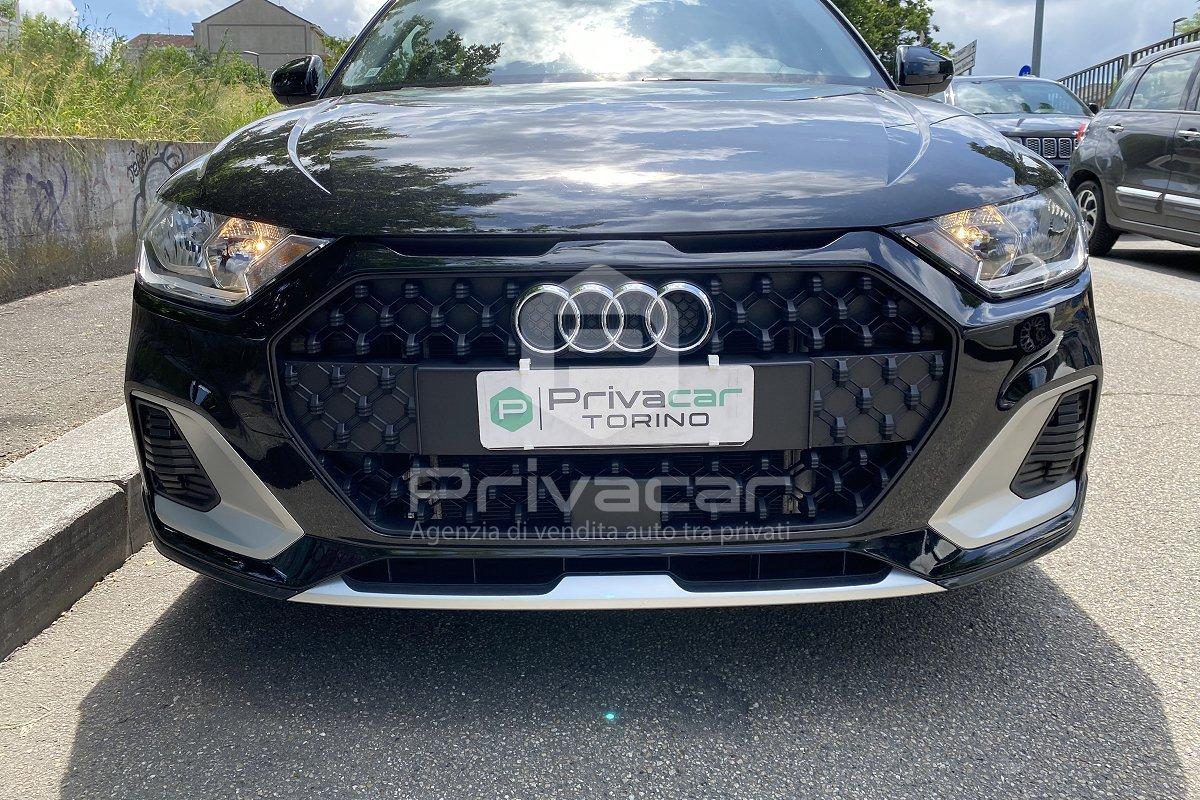 AUDI A1 citycarver 30 TFSI Admired