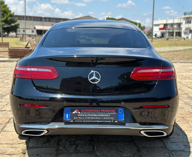 MERCEDES-BENZ E 220 d Auto Sport (Navi/Retro/Led/Pelle)