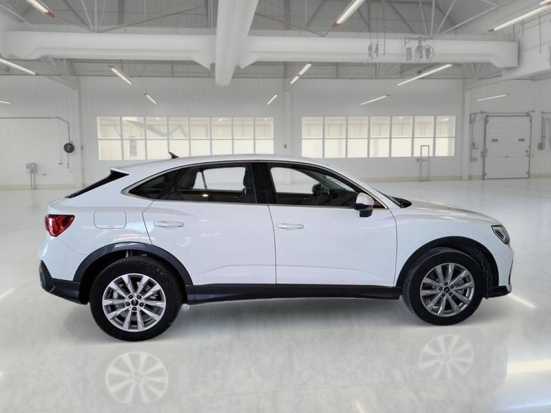 AUDI Q3 SPORTBACK 45 TFSI e S tronic Business Plus