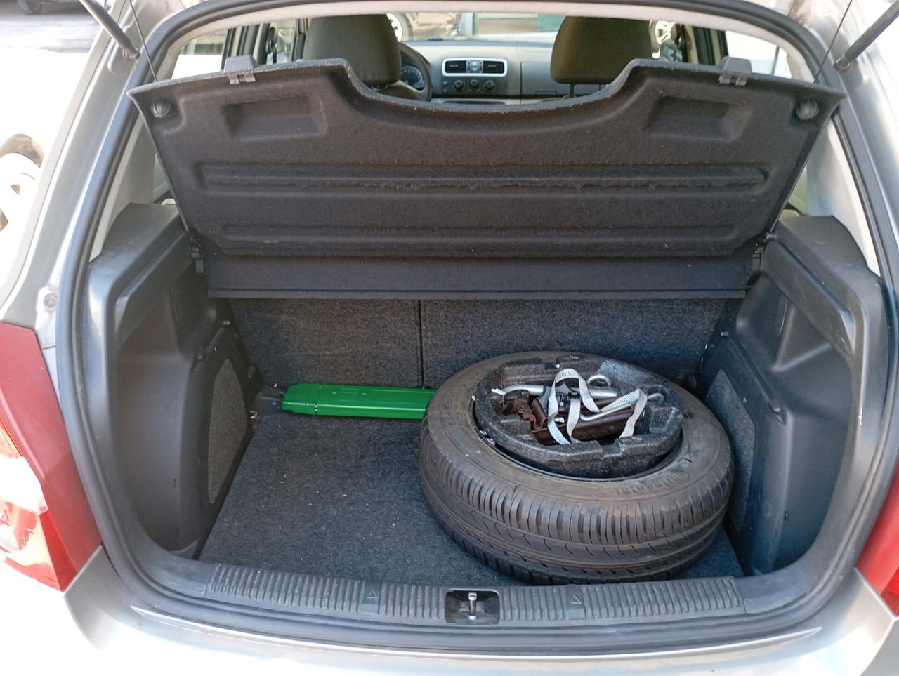 Skoda Fabia 1.2 70CV 5p. Style-2008