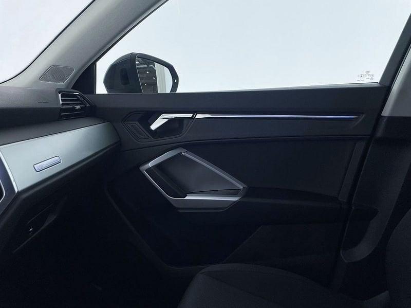 Audi Q3 Q3 35 TDI S tronic Business Advanced